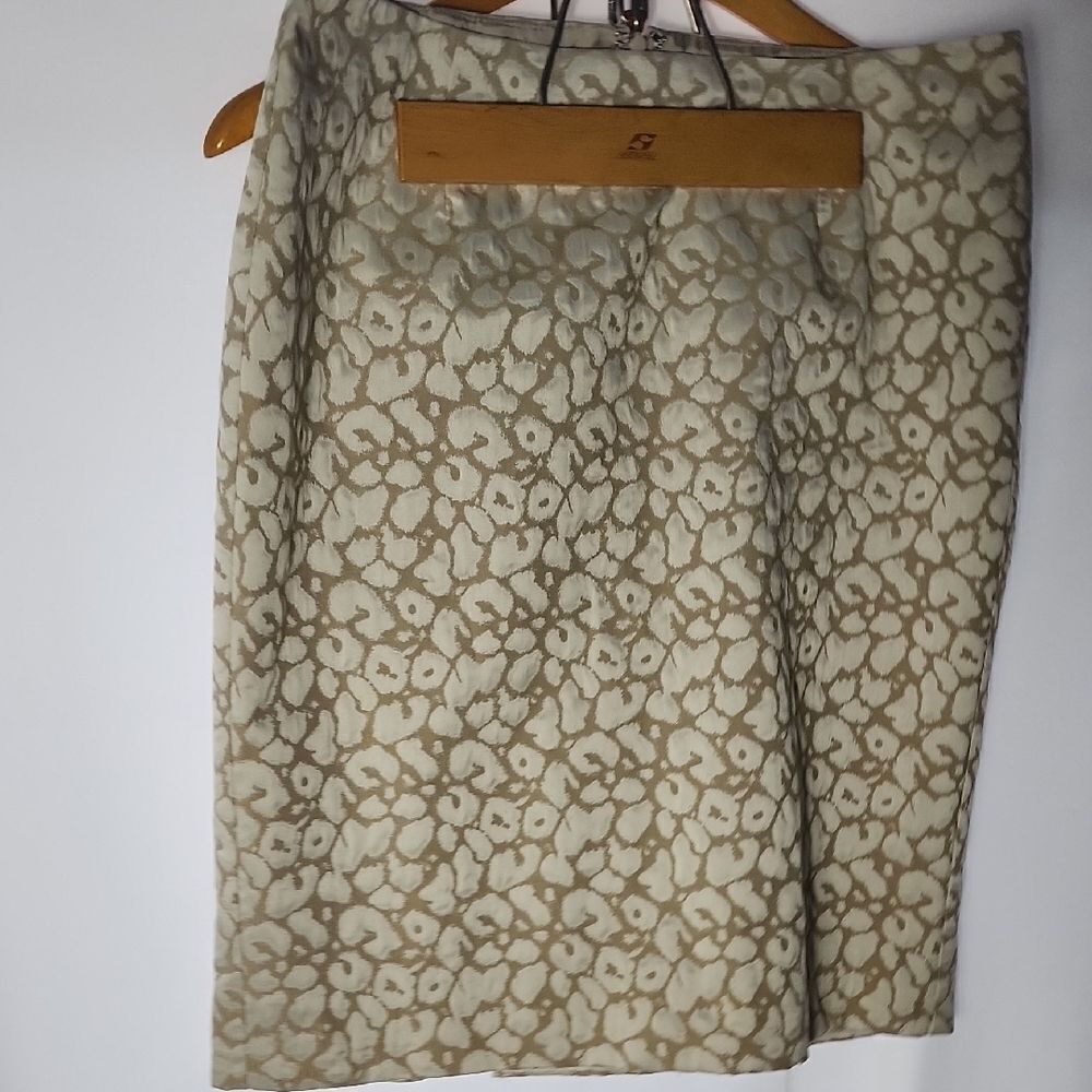 Saks 5th Avenue Size 10 Pencil Skirt